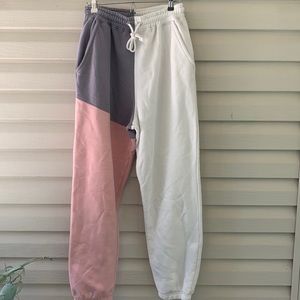 Block colored fleece lined joggers
